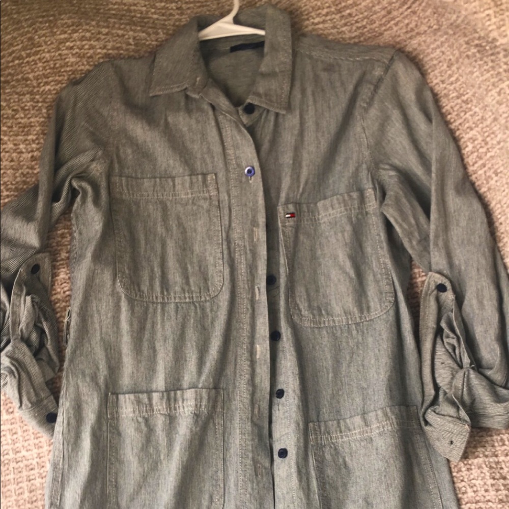 Tommy Hilfiger Women’s Dress (missing original belt)
